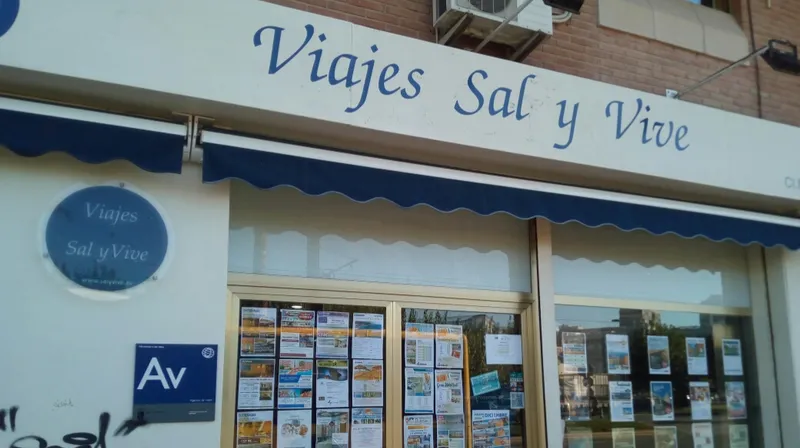 Sal y Vive Viajes