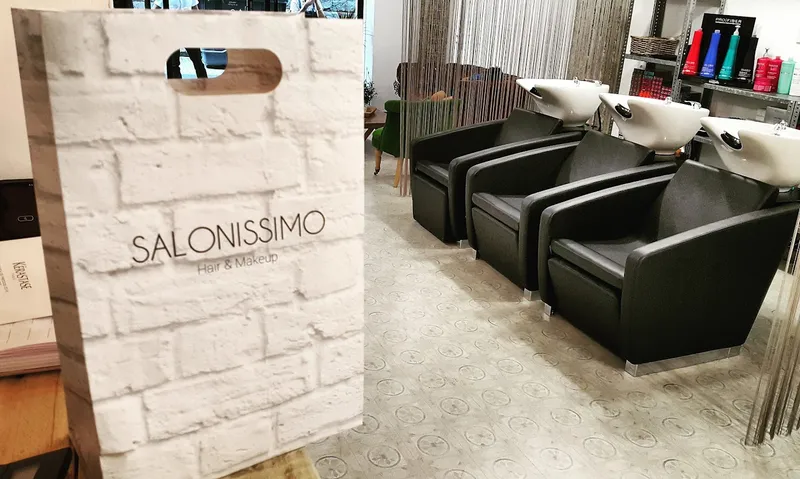 Salonissimo peluquería Murcia Centro