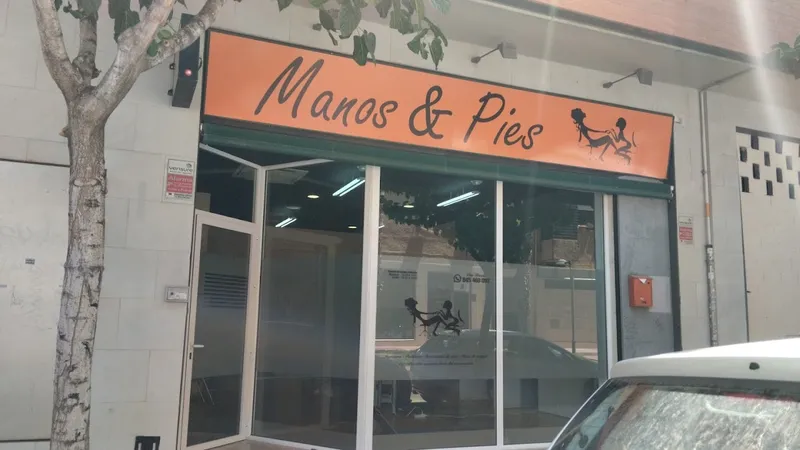 Manos & Pies