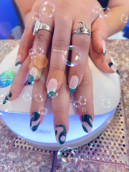 Nails Viet