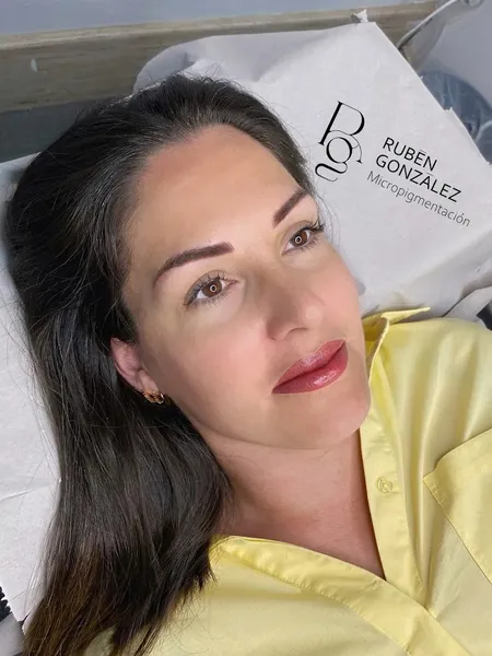 Rubén González Microblading & Micropigmentación