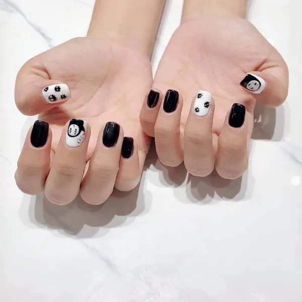 Nice nails