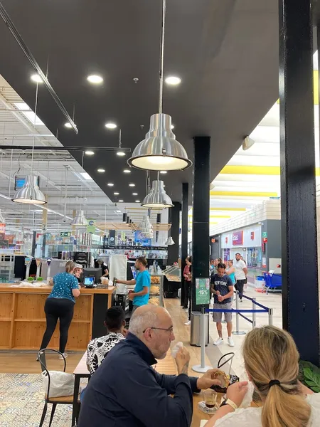 Cafetería Carrefour