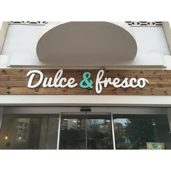 Dulce y Fresco