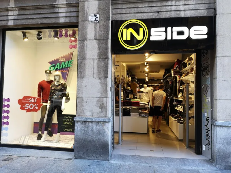 INSIDE - Tienda de Ropa y Zapatos