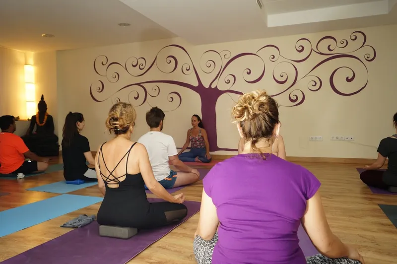 Esencial · YOGA Rambla Alicante