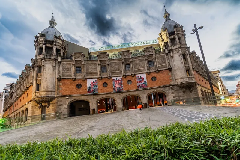 Azkuna Zentroa - Alhóndiga Bilbao