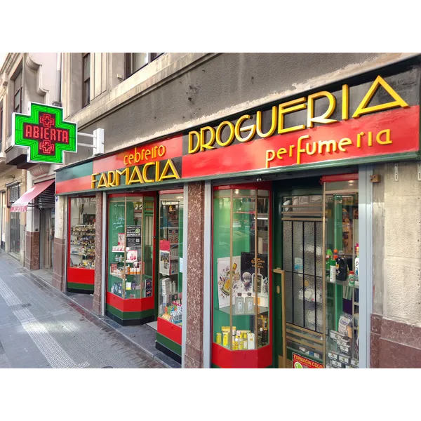 DROGUERIA PERFUMERIA COLON