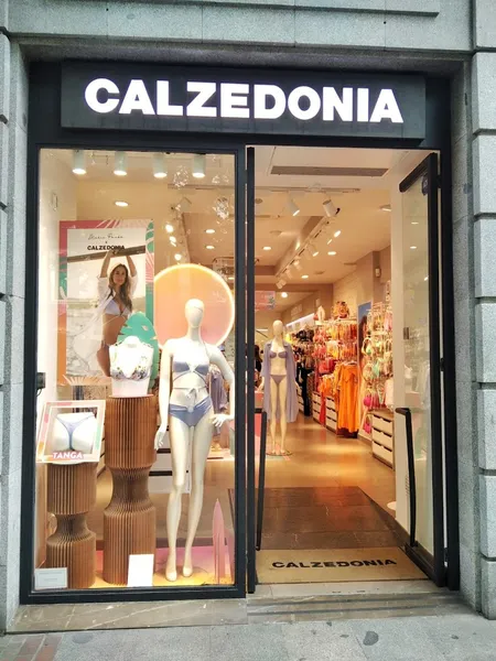 Calzedonia