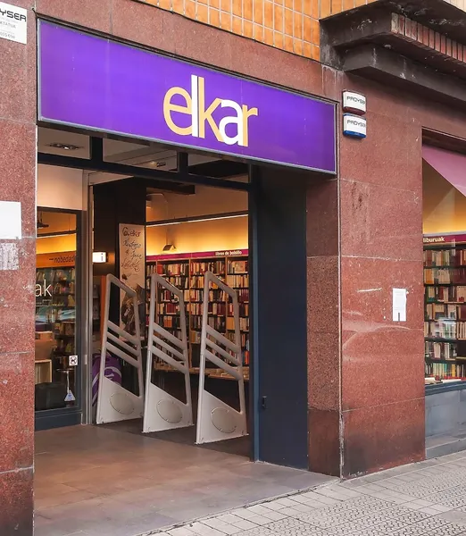 elkar liburu-denda Librería Licenciado Poza