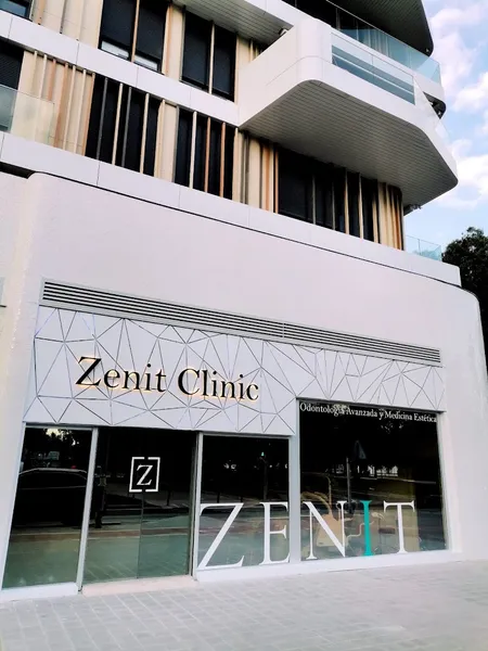 Zenit Clinic | Clínica Dental Playa San Juan