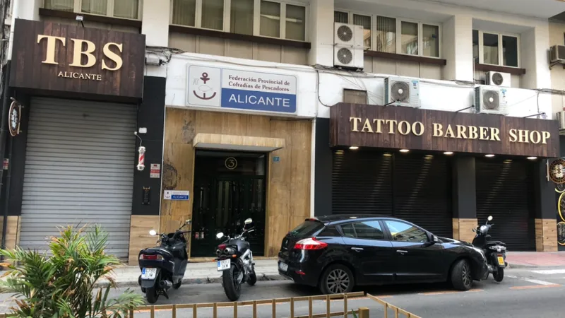 TBS Alicante - Barber Shop Alicante - Barbería en Alicante, Tatuadores, Tatuajes