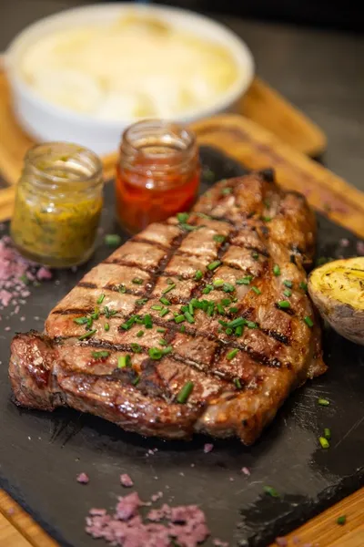 La Parrillada Grill Steak House