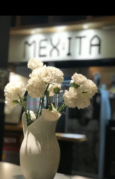 MEXITA 🇲🇽 Taco Bar/cocina fusión