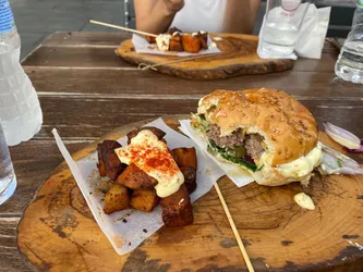 Los 5 cachopo de El Raval Barcelona