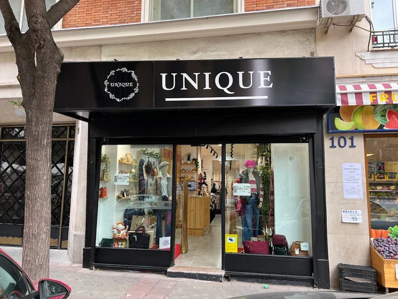 Unique tienda de ropa