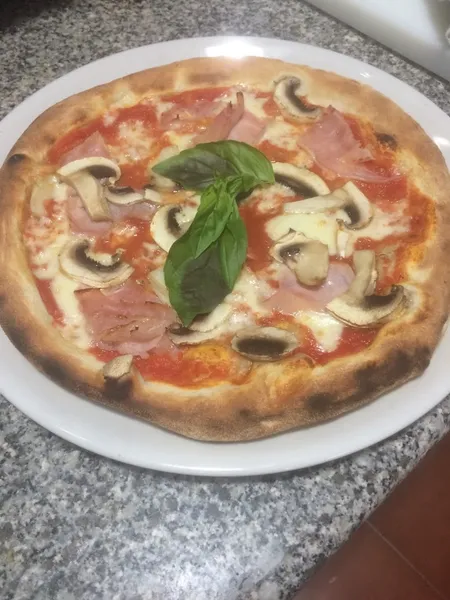 Pizzería La Fonda Del Sole