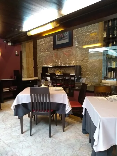 Restaurante La Casa De Las 5 Puertas