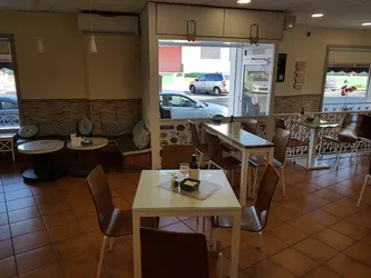 Los 7 cafeterías de La Cañada de San Urbano Almería