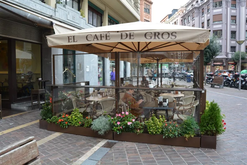 El Café De Gros