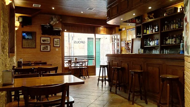 Cafetería GROUS