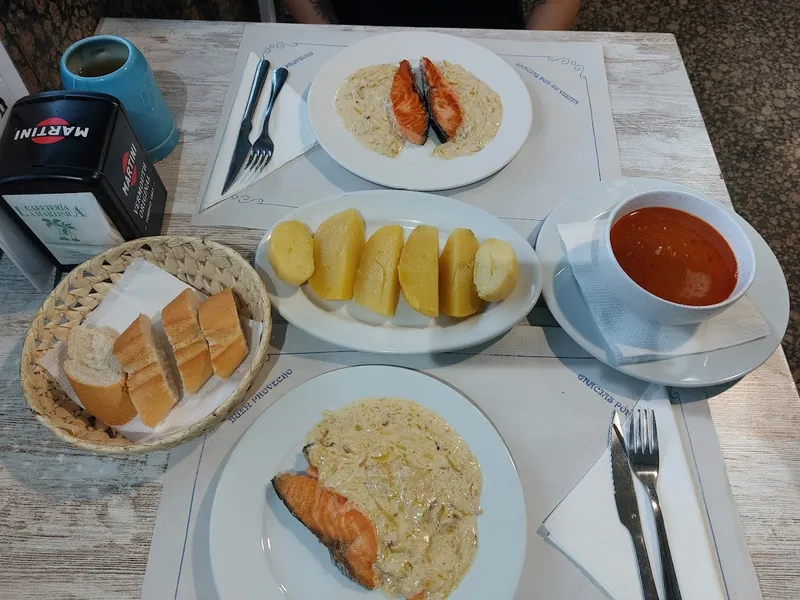 Cafeteria Restaurante Puerta Del Sol