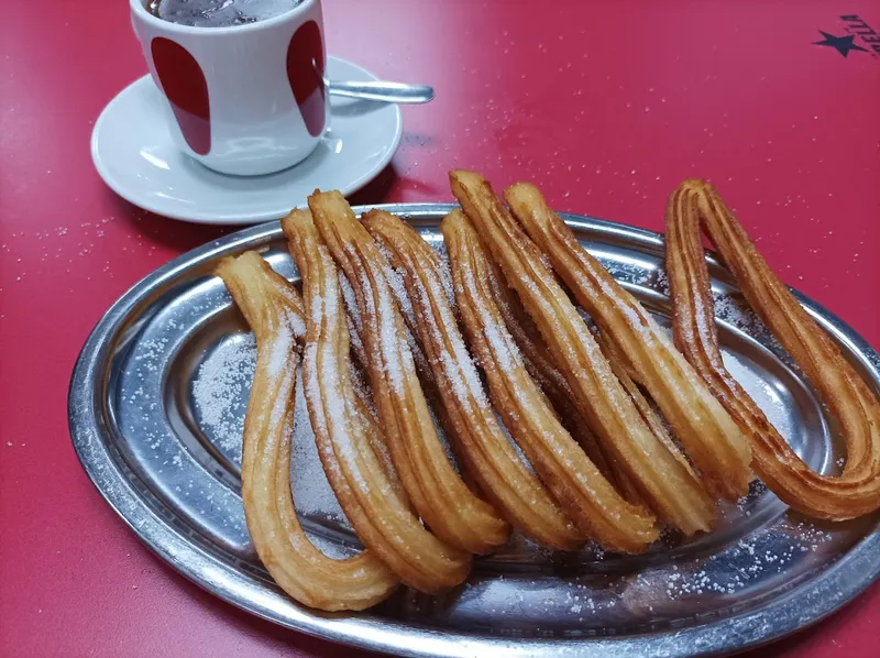 Cafetería Churrería Las Farolas