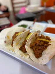 Los 16 tacos de Granada