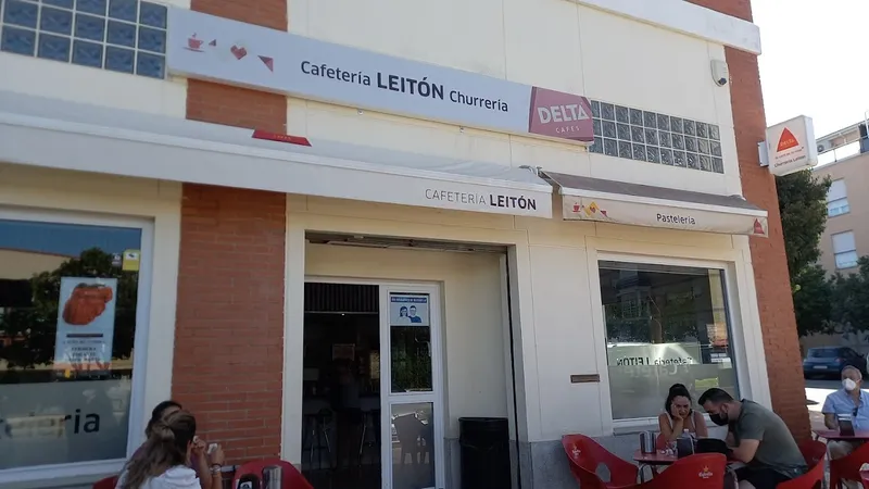 Cafetería churreria Leitón