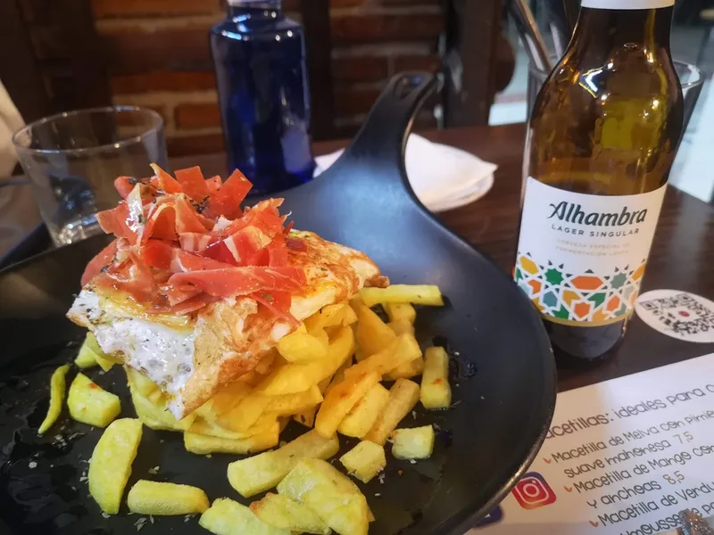 La Macetilla - Taberna Andaluza y Restaurante en Granada