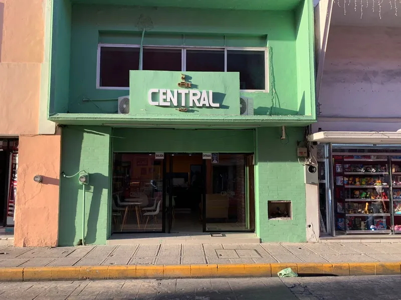 Café Central Mid