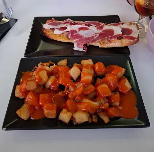 Goya 9 Tapas y Tablas