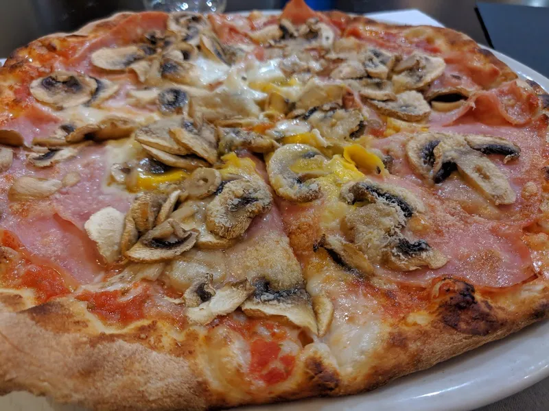 Pizzeria San Luis centro