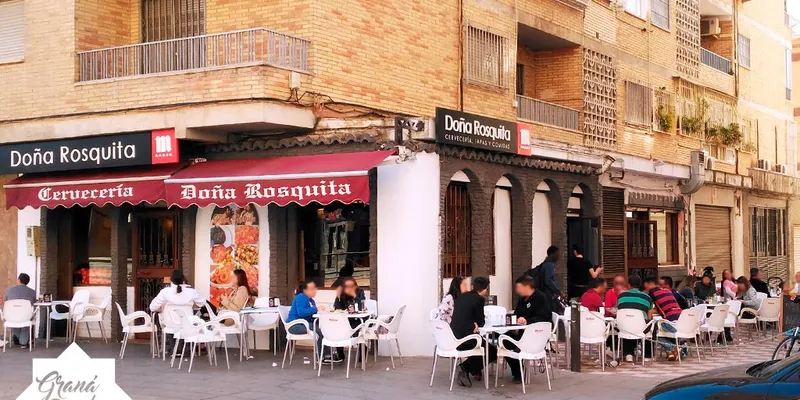 Cervecería Doña Rosquita Bar de tapas en Granada