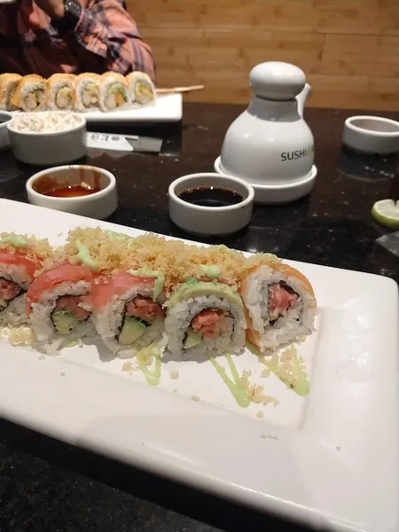 Sushi Roll Galerías Mérida