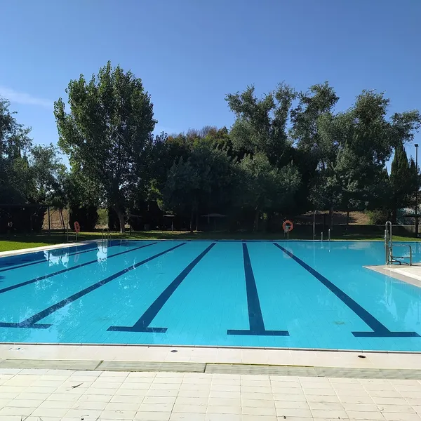 Piscina Municipal de El Carpio