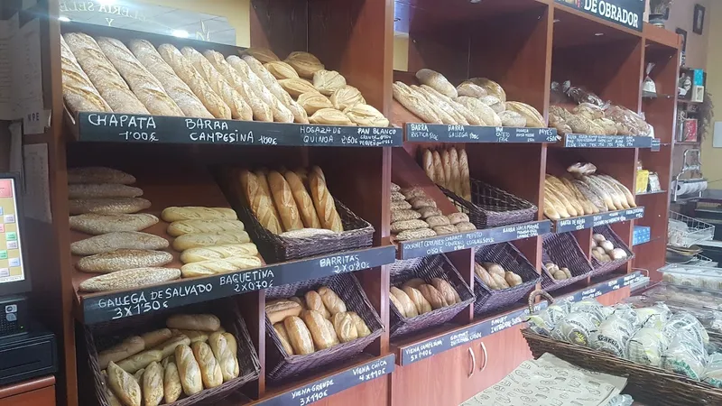 Pan De Leña Panaderia Y Pasteleria