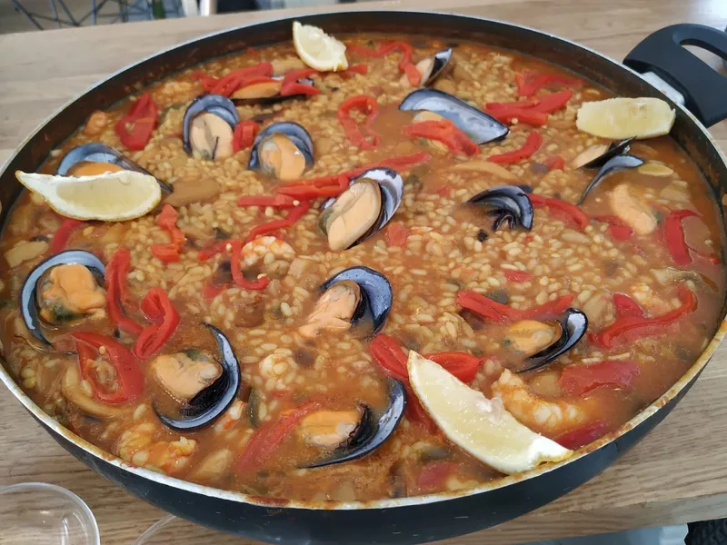 Aguatapá Cádiz | Restaurante y Freidor