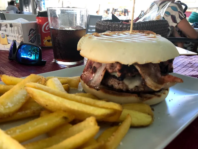 Burger & Tapas Los Pipiolos