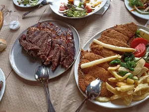 restaurantes de carnes de El Coto Gijón