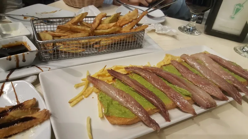 Bar Navas 13