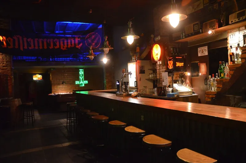 Trivial Bar