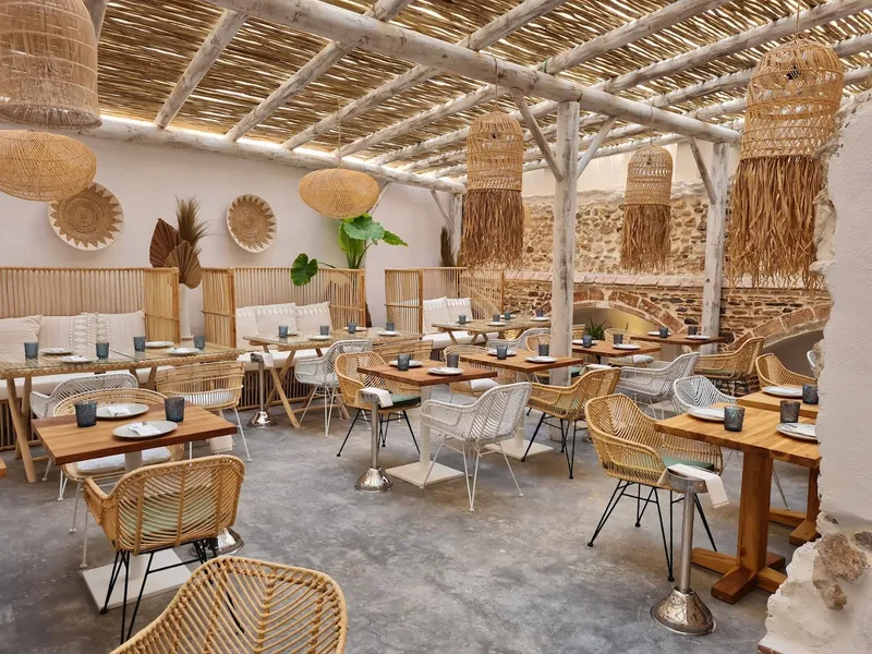 CASA DEL MAR Tapas Bar Restaurant