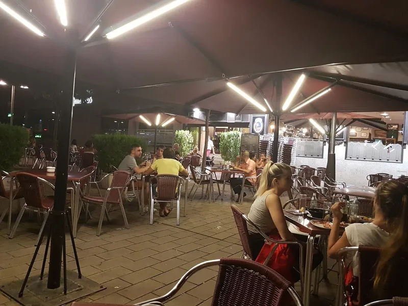 D'Cañas