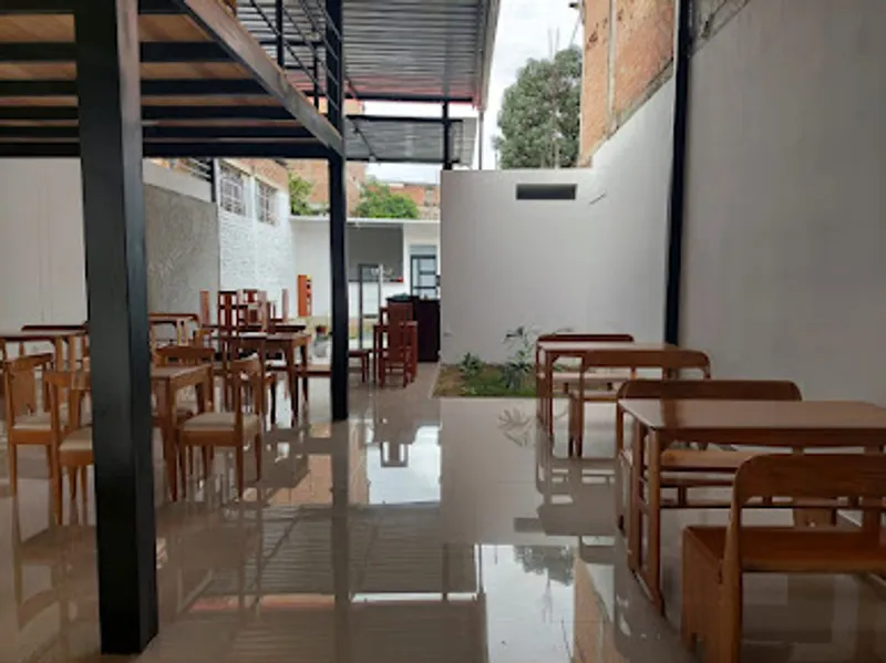 Yupiii Café