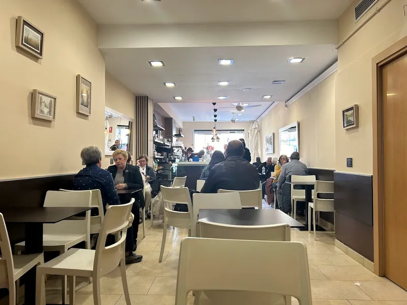 Cafe&entrepans d'or