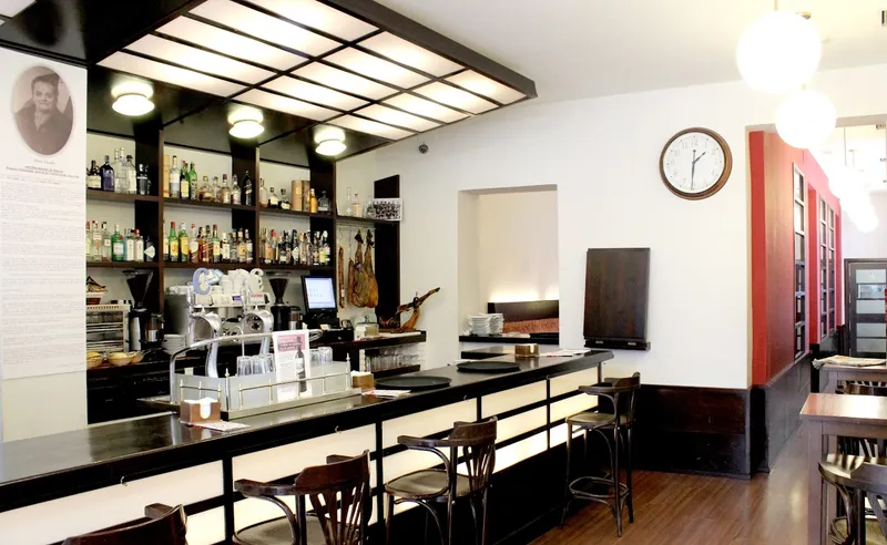 La Fonda de María Mandao