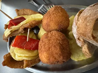 Los mejores 16 croquetas de A Coruña