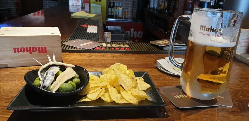 Cervecería Código Café