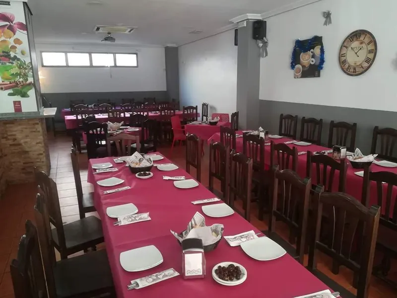 Bar Vicente y Tetín